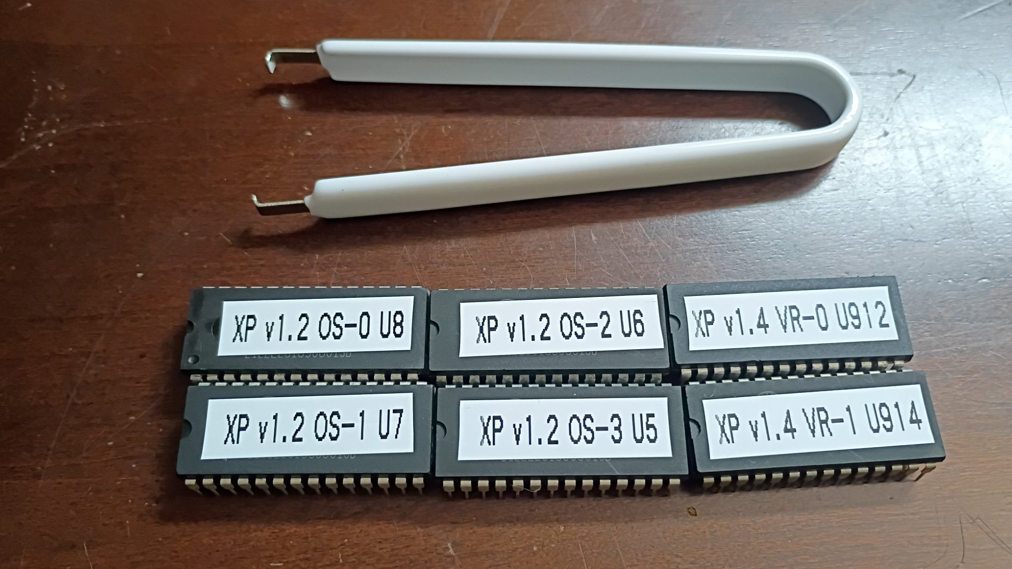 Oberheim Xpander Firmware Upgrade plus Chip Puller Tool - OS v1.2 and Voice v1.4